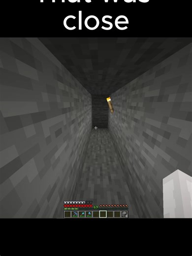 Minecraft Close Call Moments You Can't Miss