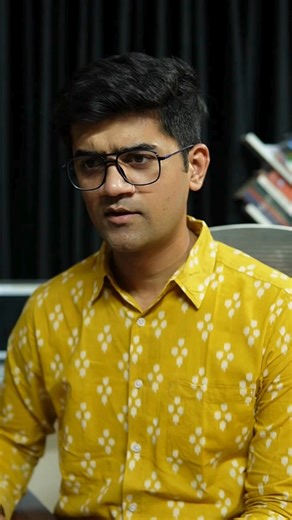 Ankit G on Instagram: "🚀 Being a Java Developer in 2025 isn’t just about writing code — it’s about staying ahead of the curve. The language has evolved, the ecosystem has matured, and the world now demands developers who can build scalable, secure, and future-proof solutions. From Java 21 LTS and virtual threads to cloud-native apps, microservices, and AI integrations, the tools are powerful — but only if we keep learning. 💡 🔑 The future belongs to developers who: ✨ Master new features instea