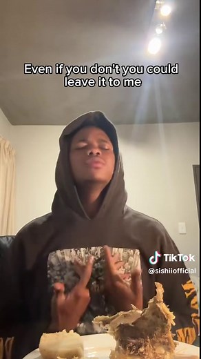 Day 22 ft idombolo nomleqwa. Faded Denims this Friday 👖