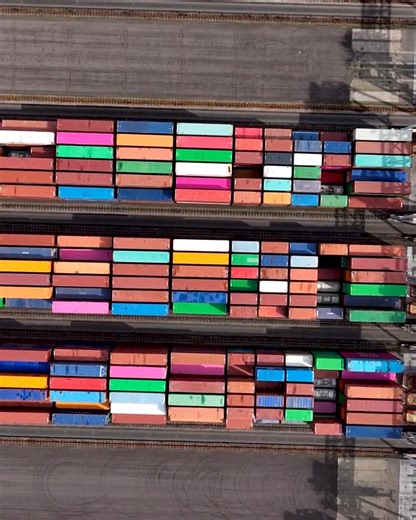 Why settle for less when you can invest smartly with affordable quality containers? At Container Worx, our containers offer durability, versatility, and cost-effectiveness that traditional builds can't match. Whether you need a quick office space, secure storage, or a unique retail spot, our containers deliver long-term value. ✔ Durable steel construction built to last decades ✔ Flexible sizes and conversion options tailored to your needs ✔ Certified export containers for hassle-free internation