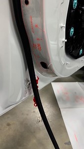 BMW has us spoilt, I use to eye ball this and it use to work but sometimes not, and then these templates came along. No excuse’s anymore lol. All manufacturers should follow suit with every door seal, makes our job that bit easier …. • #bodyshoplife #luxurycarrepair #bodyshop #autobody #panelbeater #collision #collisioncenter #collisionrepairs #autobodyrepair # | Luxury Car Repair