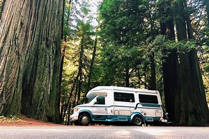 Chad and Ashley’s Awesome Modified 1999 Coachman Starflyte RV | The Van Conversion Guide