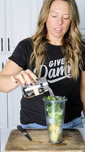 5.4K views · 79 reactions | Today’s GREEN APPLE SMOOTHIE is a nice change from my typical tropical blends. Plus, it’s PACKED with fiber, which is great for your digestive system and helps get that glowing skin. Fiber also keeps you feeling full longer (great for weight loss) and slows down the absorption of sugar into your blood stream. What’s not to love?! | Simple Green Smoothies | Facebook