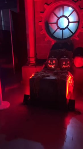 Here’s the facade for Lionsgate Gears of Fear @midsummerscream ! It’s such an incredible experience. #lionsgate #gearsoffear #midsummerscream #horror #spooky #thestrangers | Freaks of Halloween Horror Nights