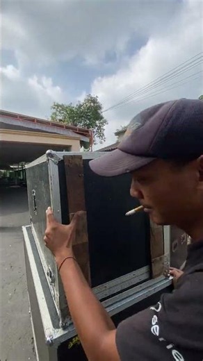 Loading sound system