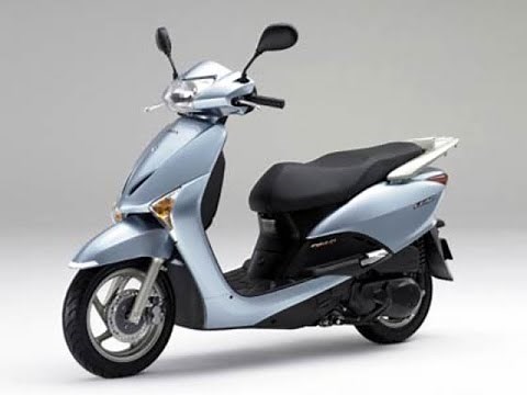ホンダリード１１０タイヤ交換「動画の最後にパンクの理由が明らかに」