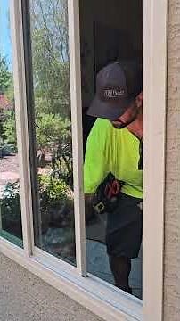 Installing a 3-Panel Sliding Window | Simonton DaylightMax + Low-E 452 Glass