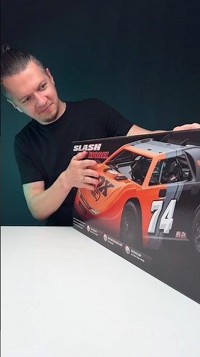 Slash Late Model racer! Enhanced Slash chassis, BL-2s power & new replica Hoosier tires! #rccar