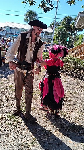 Bruce's Weather Page on Reels