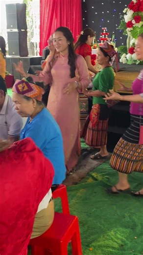 VỀ TƯƠNG DƯƠNG ĂN CƯỚI