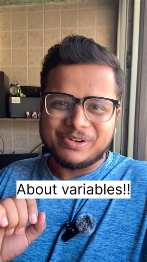 How to variables in vs code #pythonprogramming #learnpython #coding #python #shorts