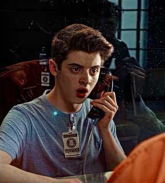 The Mick S2E3 | His Social Skills Saved His Dad! 😎🔥- 4k Edit#shorts #movierecap