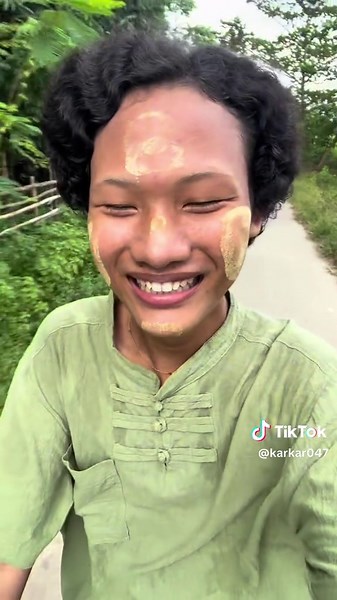 နက်ဖြန်ရန်ကုန်သွားမှာ တွေ့ရင်မုန့်ဝယ်ကျွေးကြ#dailylife #karkar #follow #dailyvlog