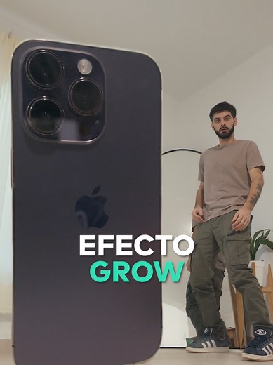 Efecto Grow en Tendencia 😎 Un efecto genial para destacar un producto, servicio o lo que sea el protagonista de tu video. Sigue estos pasos en Filmora para hacerlo: 🔸Primero necesitas un video con el objeto pequeño y una foto del objeto de cerca en el mismo escenario. 🔸Con el video en Filmora, agregá la foto por arriba y con Recorte de Retrato, quitale el fondo. 🔸Ahora solo dale el movimiento desde que es del tamaño del objeto en el video al tamaño final con key frames. 🔸Podes arrastrarle u