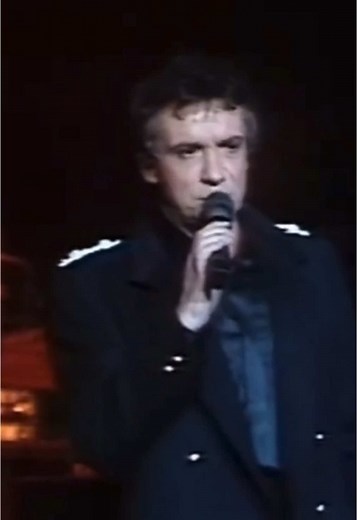 Concert de Michel Sardou à Forest National 1985