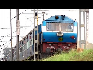 Aerodynamic Cab ALCo | MUMBAI EXPRESS | 11121 WDM3D | Indian Railways