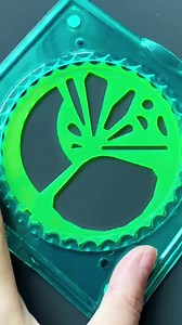 305K views · 2.4K reactions | Relax with Geometric ASMR ! p638 #geometric #shapes #pattern #symmetry #design #art #math #science #geometry #polygon #triangle #square #circle #fantastic #incredible #amazing #awesome #oddlysatisfying #oddlysatisfyingvideos #oddlysatisfyingasmr | Geometric Life | Facebook