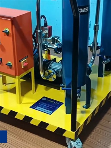 The HEMS Oil Filtration Unit HE-MF-15 is designed for fine solid particle removal, while the HE-MF-20 model provides both solid particle and moisture removal. Mounted on a portable trolley, these filtration units are capable of cleaning industrial oils across a wide range of contamination levels, from NAS 4 to NAS 99. OEMs typically recommend oil replacement every 5,000 operating hours, and some users change oil even more frequently yet still experience problems. This can significantly disrupt d