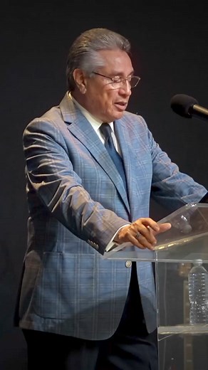 342K views · 8.2K reactions | Extracto del mensaje “La brevedad de la vida” del Pastor Chuy Olivares #predicas #predicascristianas #salvacion | Casa de Oración México | Facebook