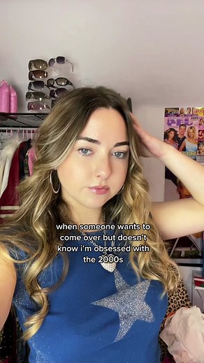 if u know me u know this 💅🏼🛍️💋💖⭐️ #2000s #roomtour #y2k #nostalgia