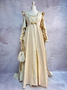 A Renaissance Bridal Gowns - Lucrezia Borgia Wedding Dress – Italian Fashion 16th Century - Etsy