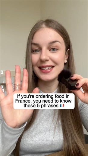 At the restaurant in French, 5 must-know phrases