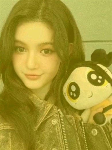 NewJeans is 5!!! #danielle #newjeansdanielle #fyp #kpop #xyzbca @hybelabels.audition @NewJeans