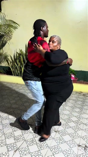 Aulas de dança: semba e kizomba #kizomba
