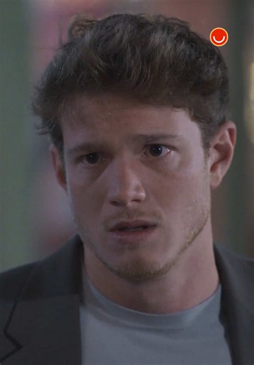 Leo apresenta Lorena para Viviane, mas ela fica com o pé atrás com a visita dos irmãos 👀 #Novelas #TrêsGraças