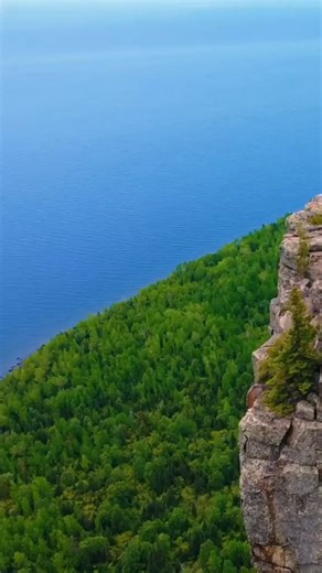 🇪🇺 | Here are 5 interesting facts about Japan: 1. **High Life Expectancy** – Japan has one of the highest life expectancies in the world, with... | Instagram