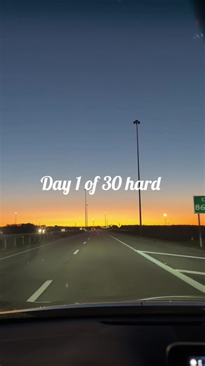 Let’s get back into a routine before we leave for Hawaii!! Day 1 of 30 hard ❣️ Rules: - one indoor workout - one outdoor workout - no alcohol - clean foods - one major thing for @Stone Tree pajamas - 30 minutes of reading before bed #75hard #smallbusiness #reset #cleaneating #workout