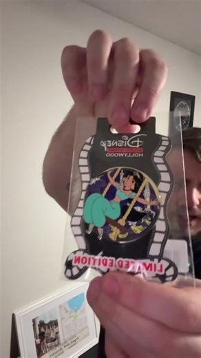 Pinfinity Auction Pin Mail!!! #disney #disneypintrading #disneypins #pinmail #aladdin
