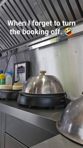 JenSmith on Instagram: "Yes I got a group of visitors from America 🇺🇸 😄 Thank you very much for your visit. Enjoy your hometown Newcastle. X ♥️ #pancake #pancakes #fluffypancake #food #foodie #Newcastlefoodie"