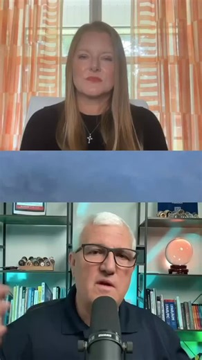 11 reactions | How do jet charter brokers make travel arrangements for their clients? | Aviation Careers Podcast | Facebook