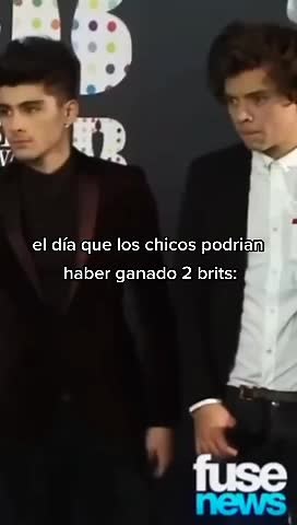 LA CARA DE LIAM JAKSJSJSJA #onedirection #brits