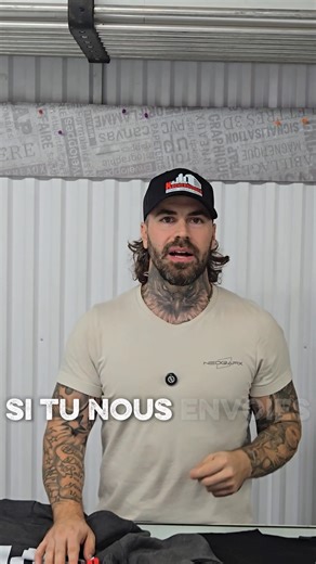 4 comments |  Offre Spéciale  Recevez 6 t-shirts + 6 hoodies avec impression cœur et dos  Seulement 299,99$ + taxes  Livraison incluse partout au Québec ⚠️ Conditions : ➕ 5$ additionnels par morceau pour les tailles XXL et plus ➕Rabais de 25$ si vous avez vos 2 logos en vectorielle ✨ Idéal pour vos équipes, événements ou entreprises. Ne manquez pas cette occasion! | Créations NeoGrafix | Facebook