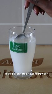 We know how your busy schedule can bully you out of eating healthily. Reaching for quick processed ‘on the go’ meals always seems like a win, until symptoms of excess acidity start kicking in. These symptoms include: - Heartburn - Indigestion - Headaches - Fatigue - Muscle and joint pain. - High uric acid levels The cause is the foods we're eating - like processed foods, ready meals, takeaways, meat, and dairy products. They're all very acid-forming in the body. To avoid the inconvenience these 