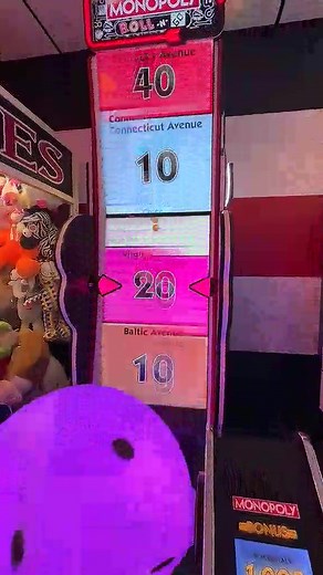 3.2K views | Is This Giant Arcade Game Rigged…？ #reelsforyou #shorts #arcade #shortreels | Mertala Reel | Facebook