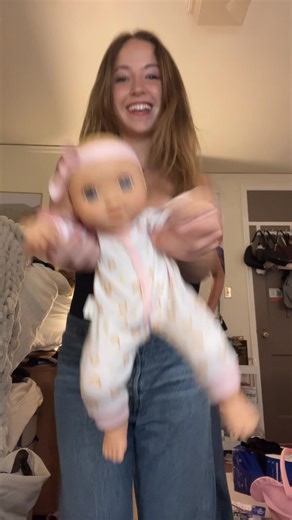 sadess (@sadielemur)’s videos with original sound - ★ 𝚃’𝙽’𝙰 ★