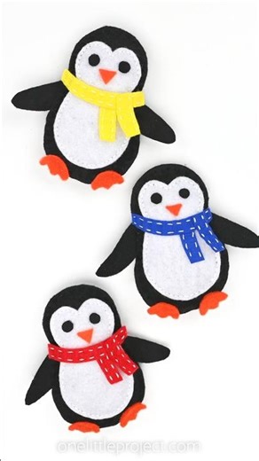 Felt Penguin Pattern 🐧 🐧 🐧