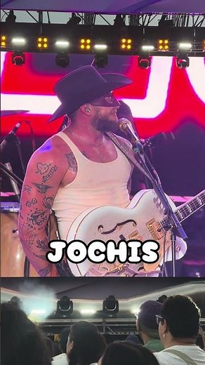 Gay cowboy en español: VAQUERO JOCHIS ✨🤠✨ Orville Peck @ Tecate Emblema 2026