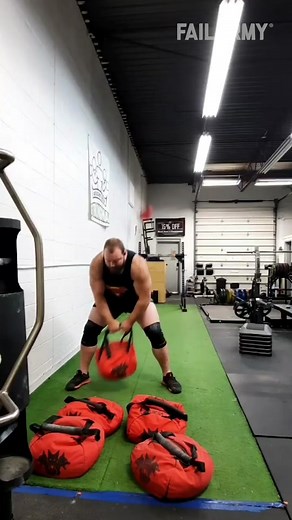 4 Crazy Workout Fails! 💪😭