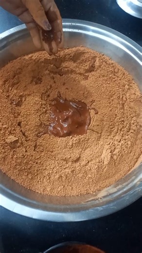 Pahadi Red Mitti Powder 😋 #shorts #shortsfeed #trending #youtubeshorts #asmr