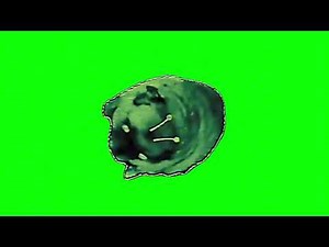 Dancing in ghetto Alien Pug