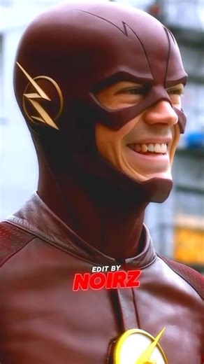 Flash beats Kid Flash in a race lol 💀😂 #edit #series #flash #arrow #supergirl