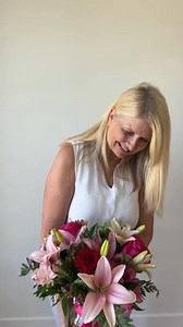 Sending flowers = sending smiles. Trust us, it’s a proven fact. 😉🌷 Discover our smile-worthy bouquets on the site! #SendSmiles #FlowerMagic #FromYouFlowers | From You Flowers