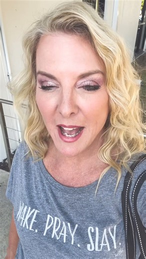 Happy Saturday! 🎉🩷 Hope you can join me tonight starting at 10pm EST on HSN for 2️⃣ hours of some of my favorite brands — SKINN Cosmetics followed by Tweak’d By Nature Haircare! It’s going to be a fun night of beauty, I hope to see you there! XO 😘 . . #happysaturday #saturday #skinncosmetics #tweakdhaircare #weekendmode #weekend #shopping #beauty #lovehsn #shop #hsn | Suzanne Runyan on HSN