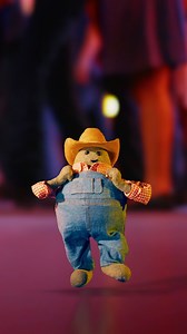 98K views · 543 reactions | Tiny Chef teaching us how to cook AND dance | Nick Jr. | Facebook