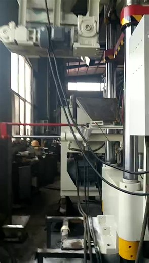 Automatic Hydraulic Control Animal Feed Salt Lick Block Making Machine New Condition