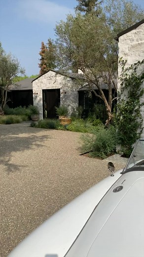 90K views · 1.5K reactions | In this episode of AD Visits, interior designer and decor influencer Amber Lewis of Amber Interiors takes us through her newly renovated home in Woodland Hills, California. | Architectural Digest | Facebook